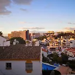 Lomas De Benalmar Apartment Av Las Palmeras